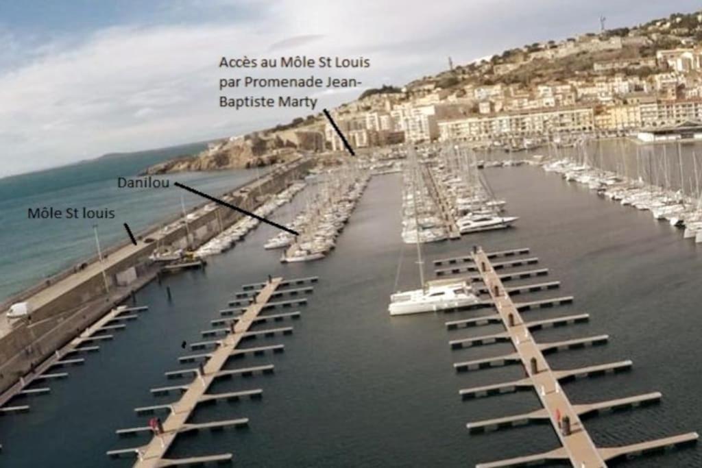 Nuitee A Bord De Danilou Un Voilier De 9.50M Hotel Sete Bagian luar foto